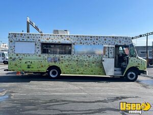2011 Workhorse Kitchen Food Truck All-purpose Food Truck California for Sale