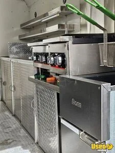 2011 Xp85122 Kitchen Food Trailer Stovetop Texas for Sale