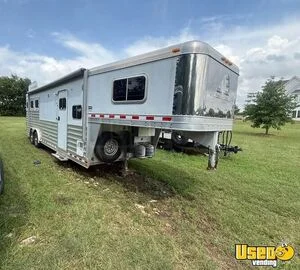2012 2012 Elite 3h Lq Horse Trailer 3-horse Lq Trailer Microwave Texas for Sale