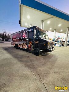 2012 2012 W62 Taco Food Truck Concession Window Texas Gas Engine for Sale
