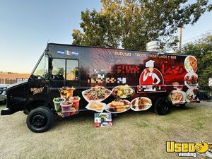 2012 2012 W62 Taco Food Truck Floor Drains Texas Gas Engine for Sale