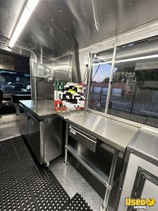 2012 2012 W62 Taco Food Truck Reach-in Upright Cooler Texas Gas Engine for Sale