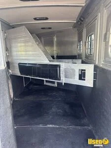 2012 3 Horse 3-horse Lq Trailer Kitchen Sinks Nebraska for Sale