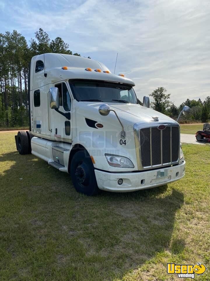 2012 Peterbilt 589 Sleeper Cab Semi Truck Conventional Sleeper for