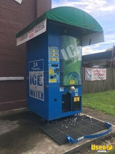 2012 Ak1900 Bagged Ice Machine 2 Ohio for Sale