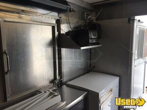 2012 Box Truck Kitchen Food Truck All-purpose Food Truck Refrigerator New York Gas Engine for Sale
