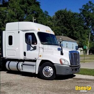 2012 Cascadia Freightliner Semi Truck 2 Illinois for Sale