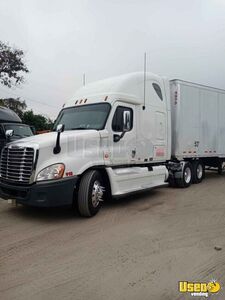 2012 Cascadia Freightliner Semi Truck 3 Florida for Sale