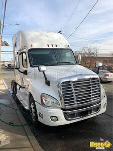 2012 Cascadia Freightliner Semi Truck 3 New Jersey for Sale