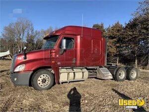 2012 Cascadia Freightliner Semi Truck Nebraska for Sale