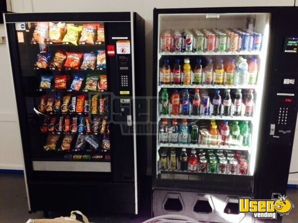 2012 Differnt Models Soda Vending Machines New York for Sale