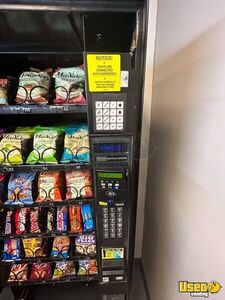 2012 Dixie Narco Soda Machine 8 Ohio for Sale