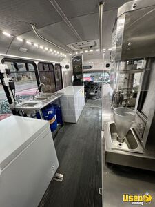 2012 E350 Super Duty Ice Cream Truck Hand-washing Sink Texas Gas Engine for Sale