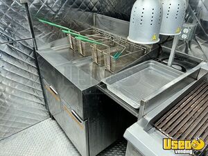 2012 E450 Kitchen Food Truck All-purpose Food Truck Generator New Jersey Gas Engine for Sale
