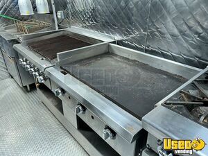 2012 E450 Kitchen Food Truck All-purpose Food Truck Upright Freezer New Jersey Gas Engine for Sale
