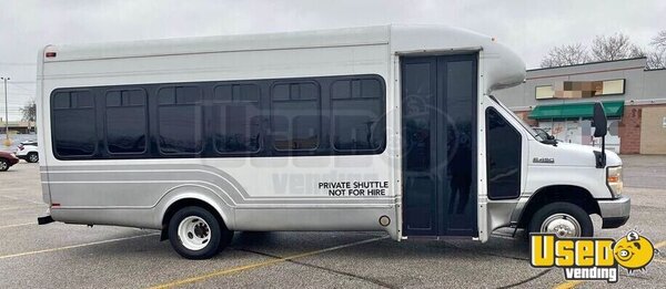2012 E450 Party Bus Party Bus Ohio Gas Engine for Sale