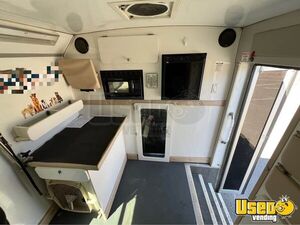 2012 E450 Pet Care / Veterinary Truck 18 Connecticut Gas Engine for Sale
