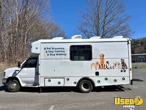 2012 E450 Pet Care / Veterinary Truck Air Conditioning Connecticut Gas Engine for Sale