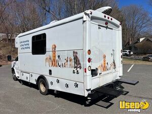 2012 E450 Pet Care / Veterinary Truck Tv Connecticut Gas Engine for Sale