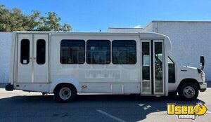 2012 E450 Shuttle Bus Shuttle Bus Air Conditioning Florida Gas Engine for Sale