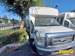 2012 E450 Shuttle Bus Shuttle Bus Wheelchair Lift California Gas Engine for Sale