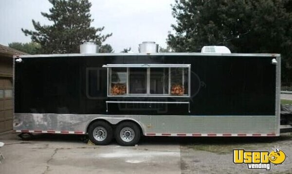 2012 Enclosed Trailer Kitchen Food Trailer Ohio for Sale