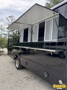 2012 F 550 Super Duty All-purpose Food Truck Stainless Steel Wall Covers Florida Diesel Engine for Sale