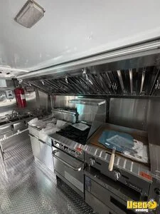 2012 F 550 Super Duty New Build Food Truck Exterior Customer Counter Florida Diesel Engine for Sale