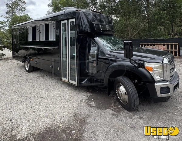 2012 F 550 Super Duty New Build Food Truck Florida Diesel Engine for Sale