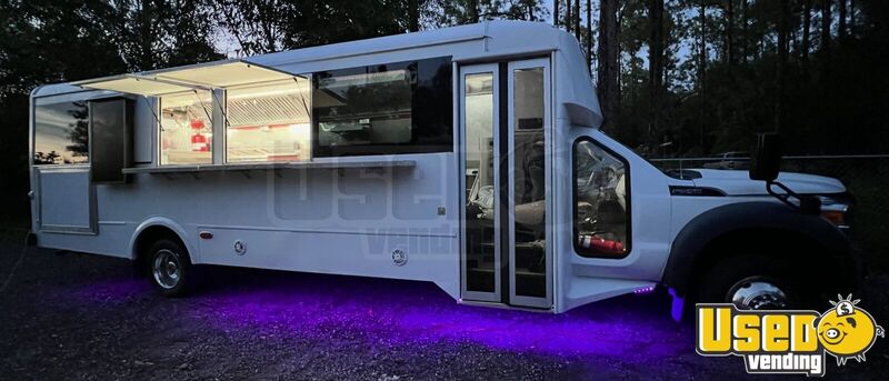 2012 F550 All-purpose Food Truck Florida Gas Engine for Sale