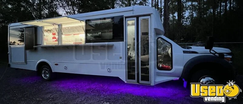 2012 F550 All-purpose Food Truck Florida Gas Engine for Sale