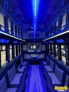 2012 F550 Super Duty Party Bus Backup Camera Nevada Gas Engine for Sale