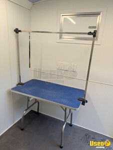 2012 Grooming Trailer Pet Care / Veterinary Truck Fresh Water Tank Florida for Sale