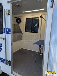 2012 Grooming Trailer Pet Care / Veterinary Truck Spare Tire Florida for Sale