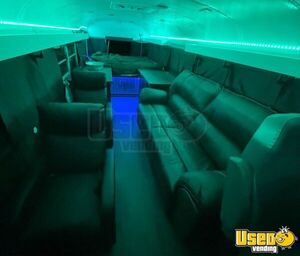 2012 Motorhome Bus Skoolie Fresh Water Tank West Virginia Diesel Engine for Sale
