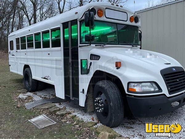 2012 Motorhome Bus Skoolie West Virginia Diesel Engine for Sale