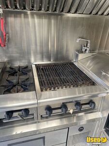 2012 Mt 45 Step Van Kitchen Food Truck All-purpose Food Truck Prep Station Cooler Nevada Diesel Engine for Sale