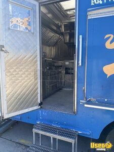 2012 Mt 45 Step Van Kitchen Food Truck All-purpose Food Truck Propane Tank Nevada Diesel Engine for Sale