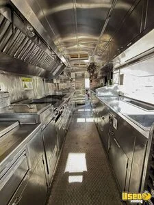 2012 Mt45 All-purpose Food Truck Stainless Steel Wall Covers California Diesel Engine for Sale