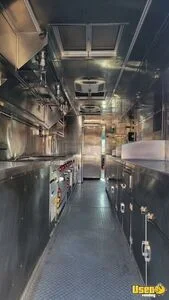2012 Mt45 Kitchen Food Truck All-purpose Food Truck Awning California Diesel Engine for Sale