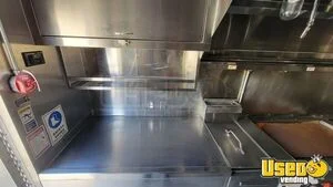 2012 Mt45 Kitchen Food Truck All-purpose Food Truck Propane Tank California Diesel Engine for Sale