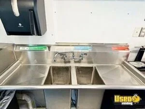 2012 Mt45 Step Van Coffee & Beverage Truck Refrigerator Pennsylvania Gas Engine for Sale