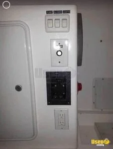 2012 Pet Grooming Trailer Pet Care / Veterinary Truck 14 Florida for Sale
