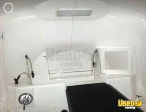 2012 Pet Grooming Trailer Pet Care / Veterinary Truck Additional 1 Florida for Sale
