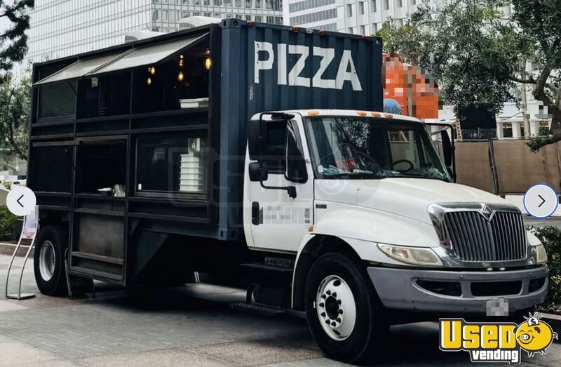 2012 Pizza Food Truck California Diesel Engine for Sale
