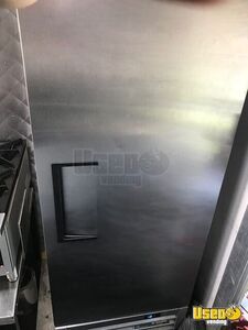 2012 Reach Kitchen Food Truck All-purpose Food Truck Stovetop Massachusetts Diesel Engine for Sale