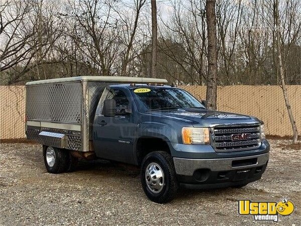 2012 Sierra 3500 Lunch Serving Truck Lunch Serving Food Truck Georgia Gas Engine for Sale