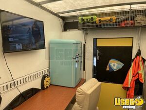 2012 Sprinter 15.5-foot Box Truck Other Mobile Business Interior Lighting Connecticut Diesel Engine for Sale