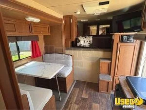 2012 Stratus 3-horse Lq Trailer Microwave Oregon for Sale