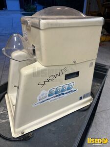 2012 Surf Shack Snowball Trailer Gray Water Tank Ohio for Sale